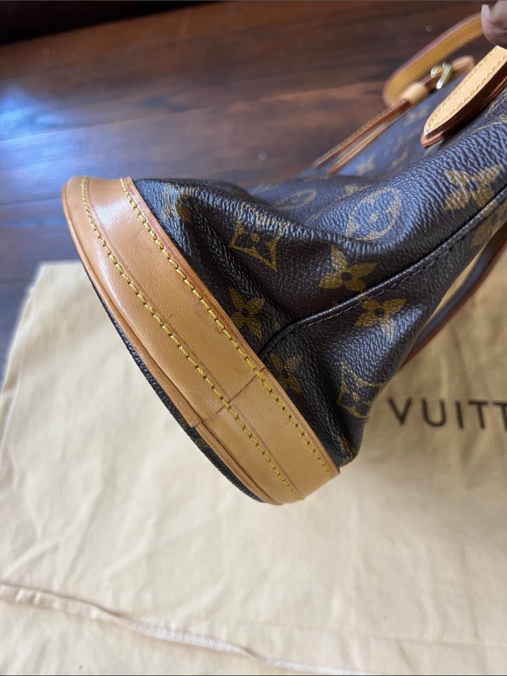 Louis Vuitton Monogram Canvas Bucket Tote in Brown and Tan Leather - Picture 5 of 12
